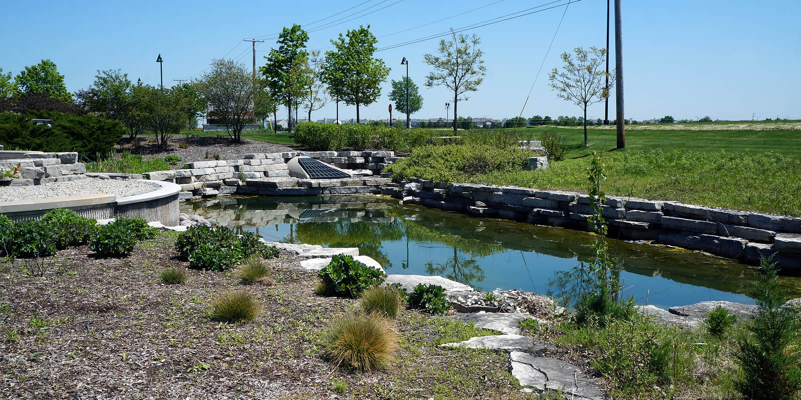 Stormwater & Retention Pond